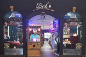 West Edmonton Mall Becks